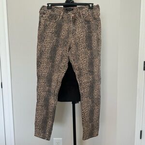 Dear John Leopard Print Skinny Jeans. Size 29
